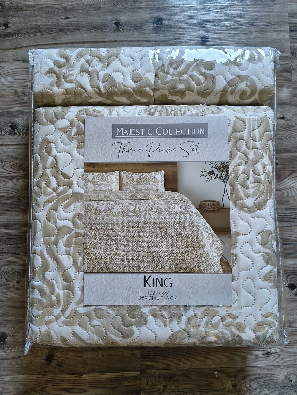 Majestic Collection King Three-Piece Quilt Set - Cream And Tan